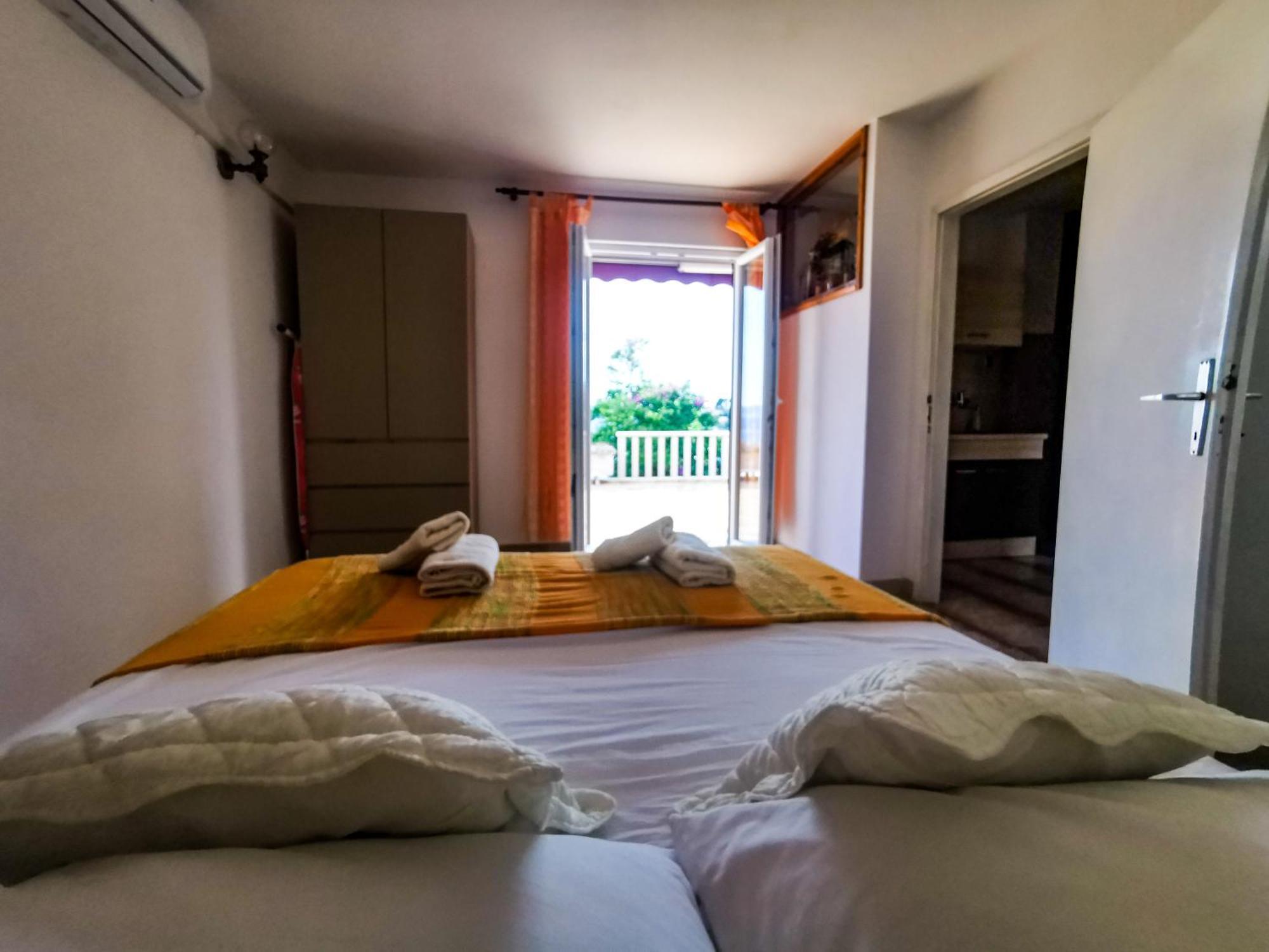 Apartman Damir Sumartin Esterno foto