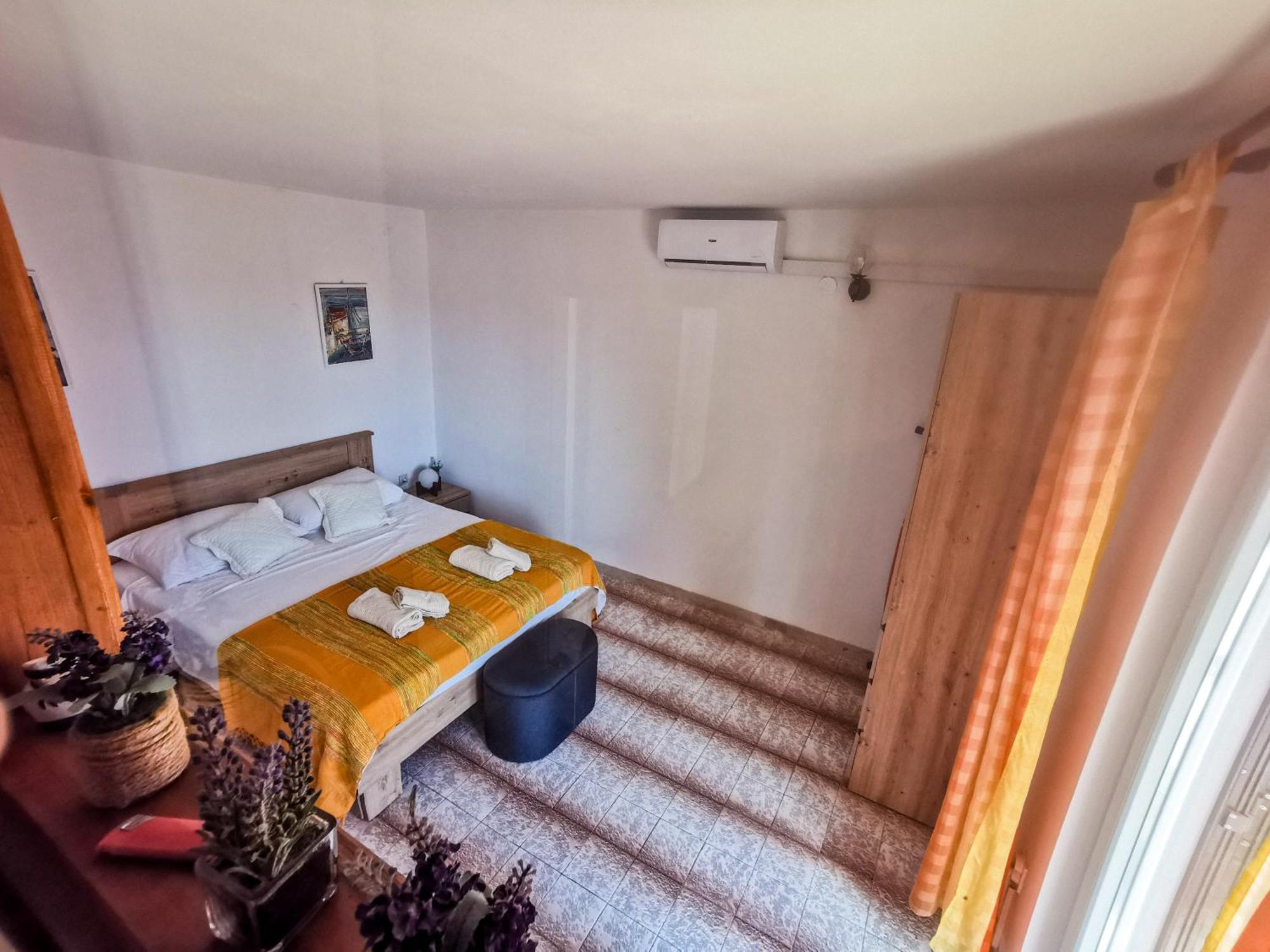 Apartman Damir Sumartin Esterno foto