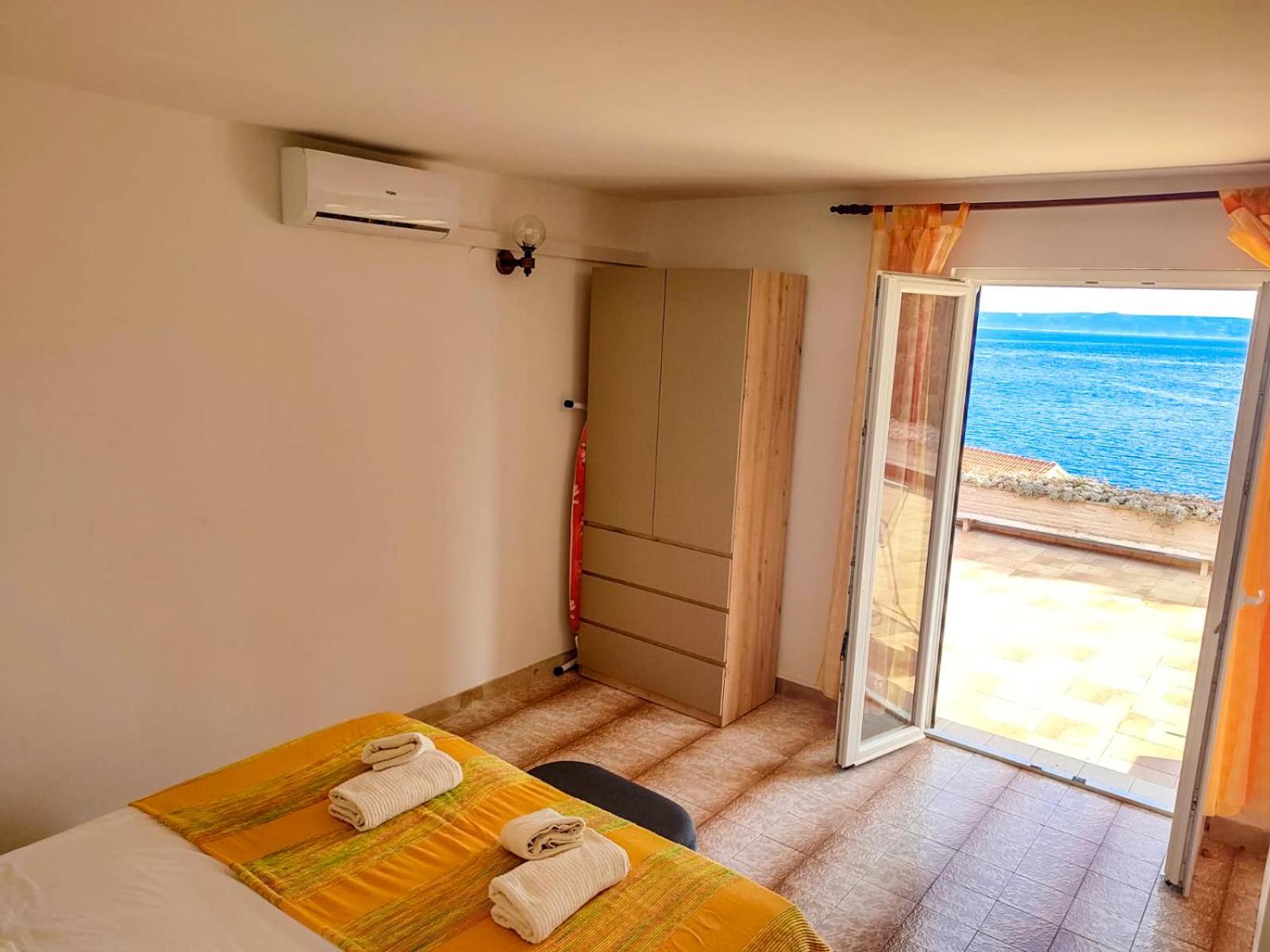 Apartman Damir Sumartin Esterno foto