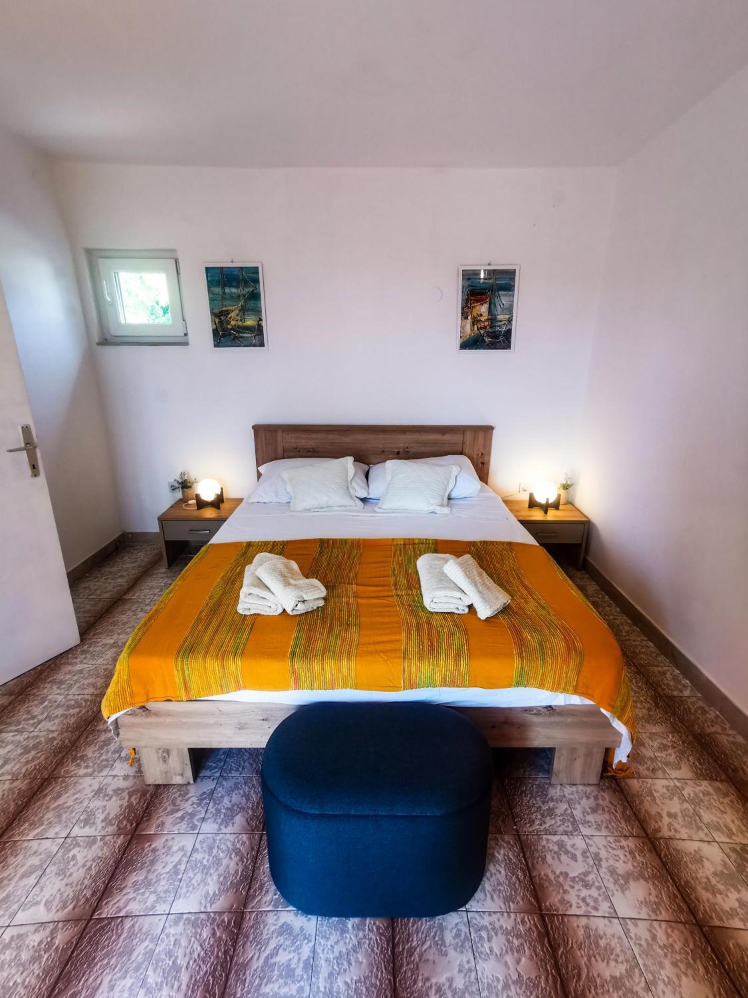 Apartman Damir Sumartin Esterno foto