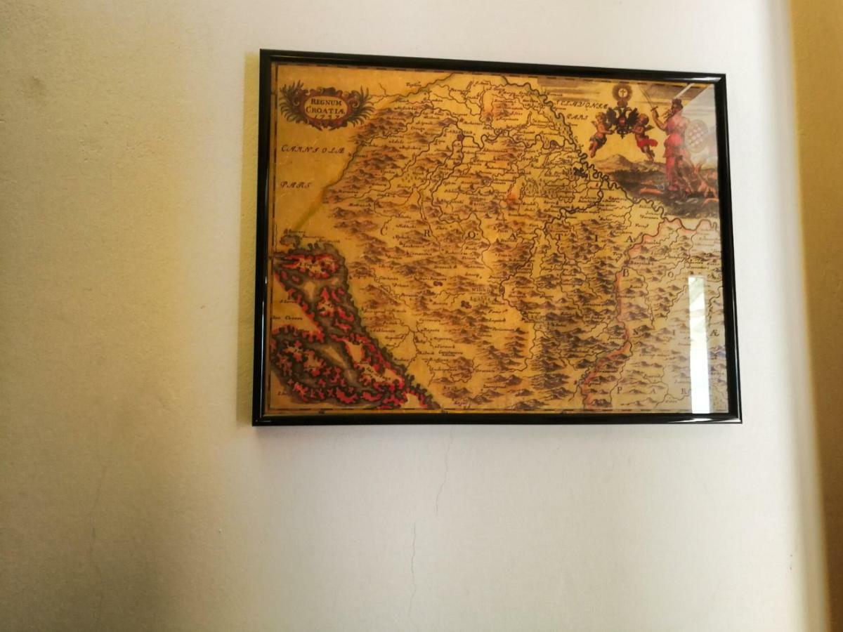 Apartman Damir Sumartin Esterno foto