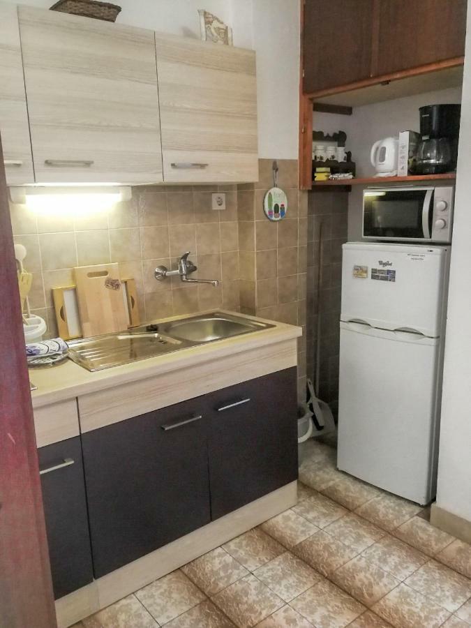 Apartman Damir Sumartin Esterno foto