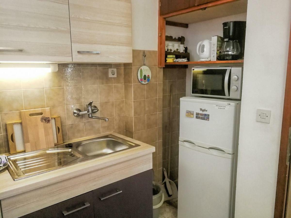 Apartman Damir Sumartin Esterno foto